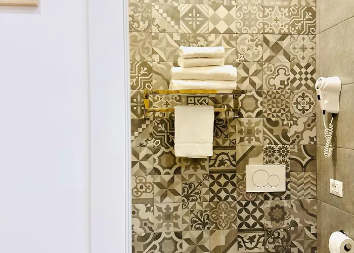 Tawhid Pensión Roma